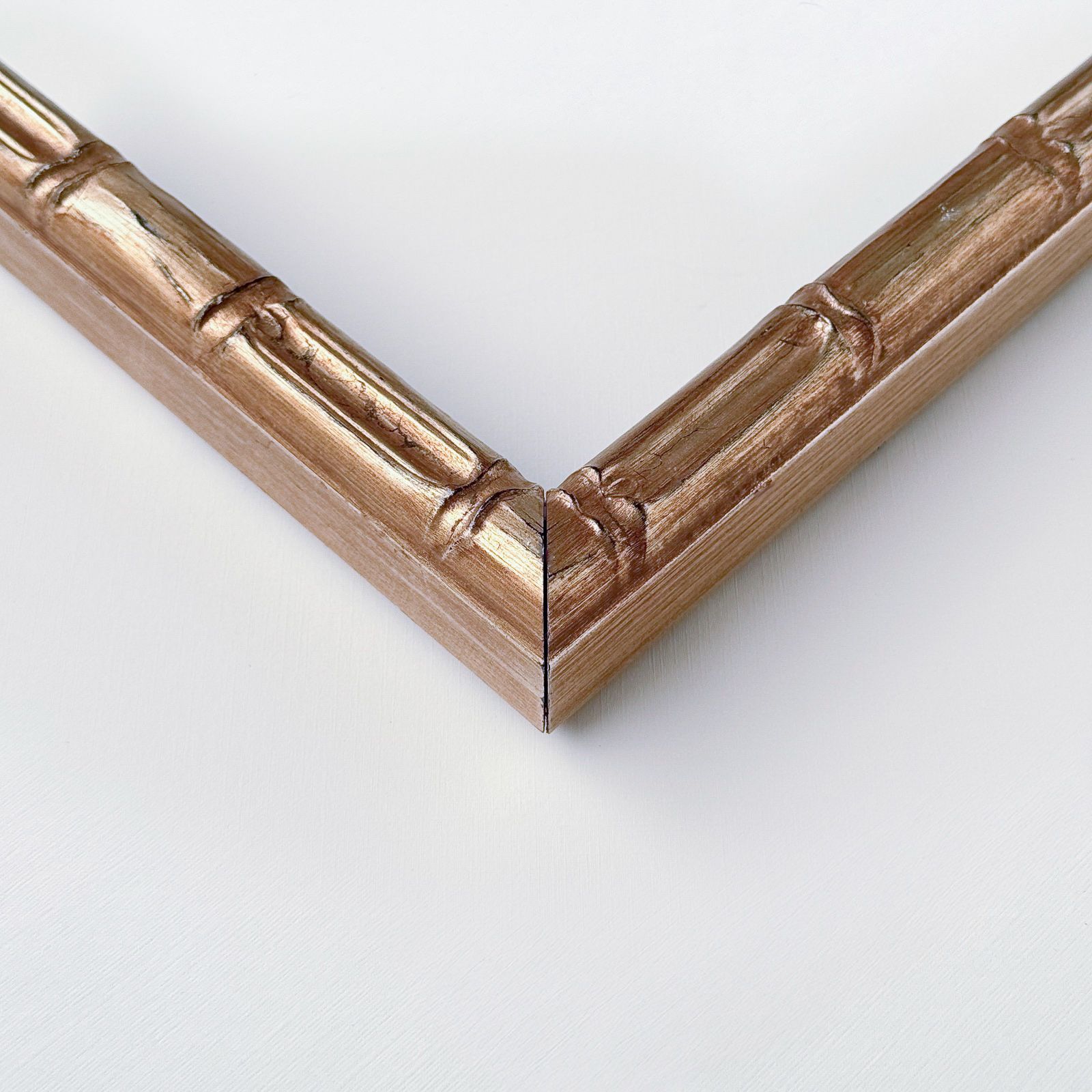 Larson-Juhl Champagne Bamboo - Side view