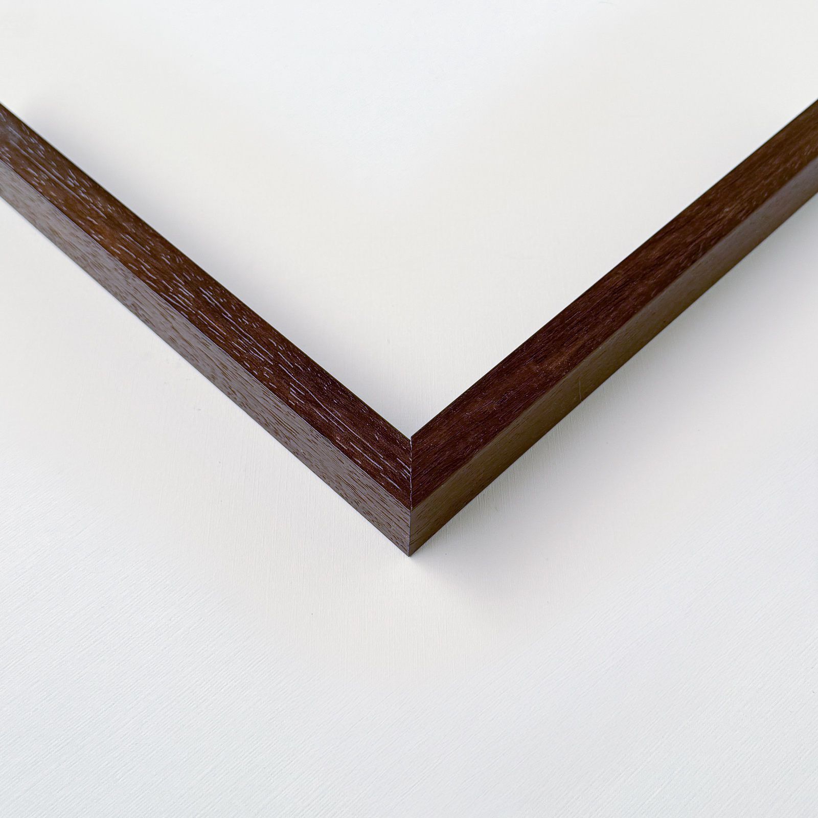 PU Dark Coffee - Side view