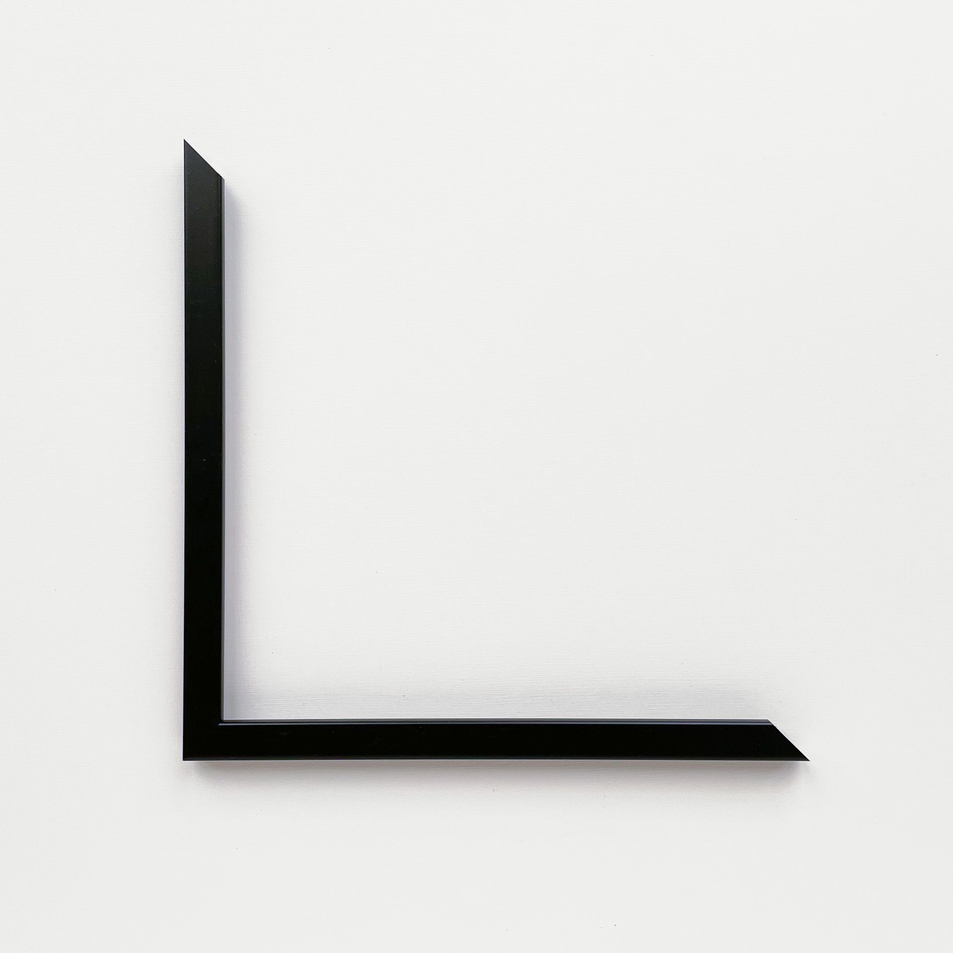 PU Plain Small Black