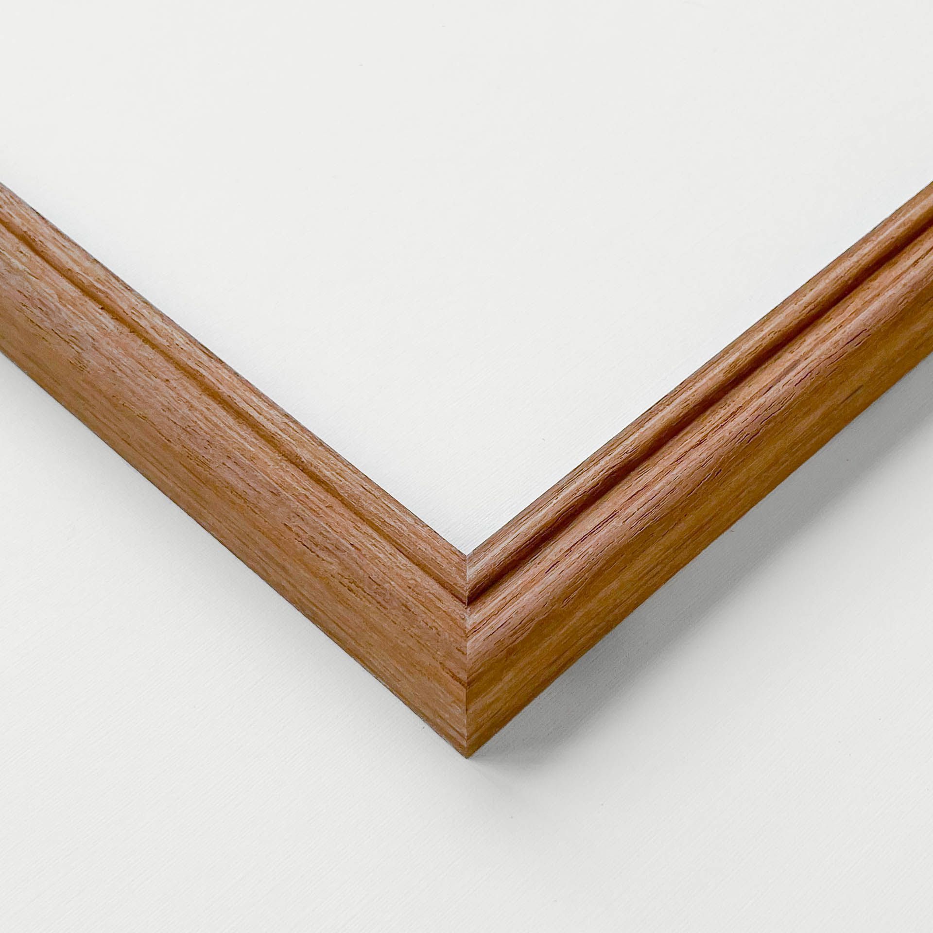 Teak Antique - Side view