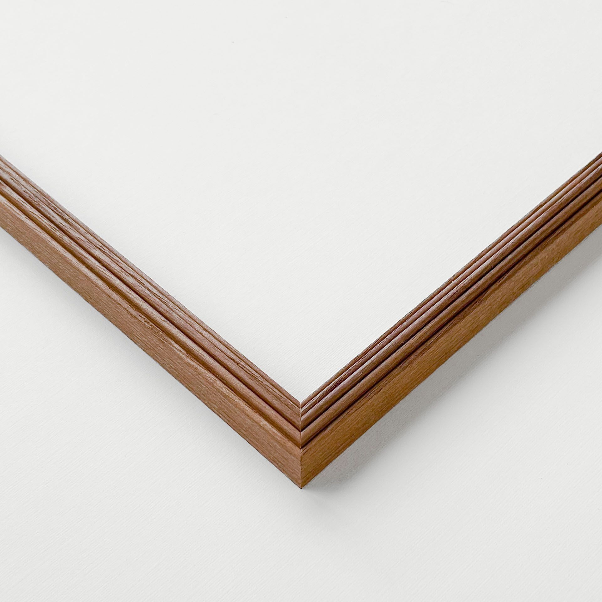 Teak Tangme - Side view